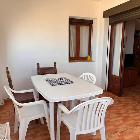 3 Locdenia Denia