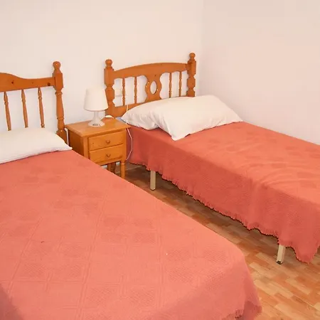 3 Locdenia Denia